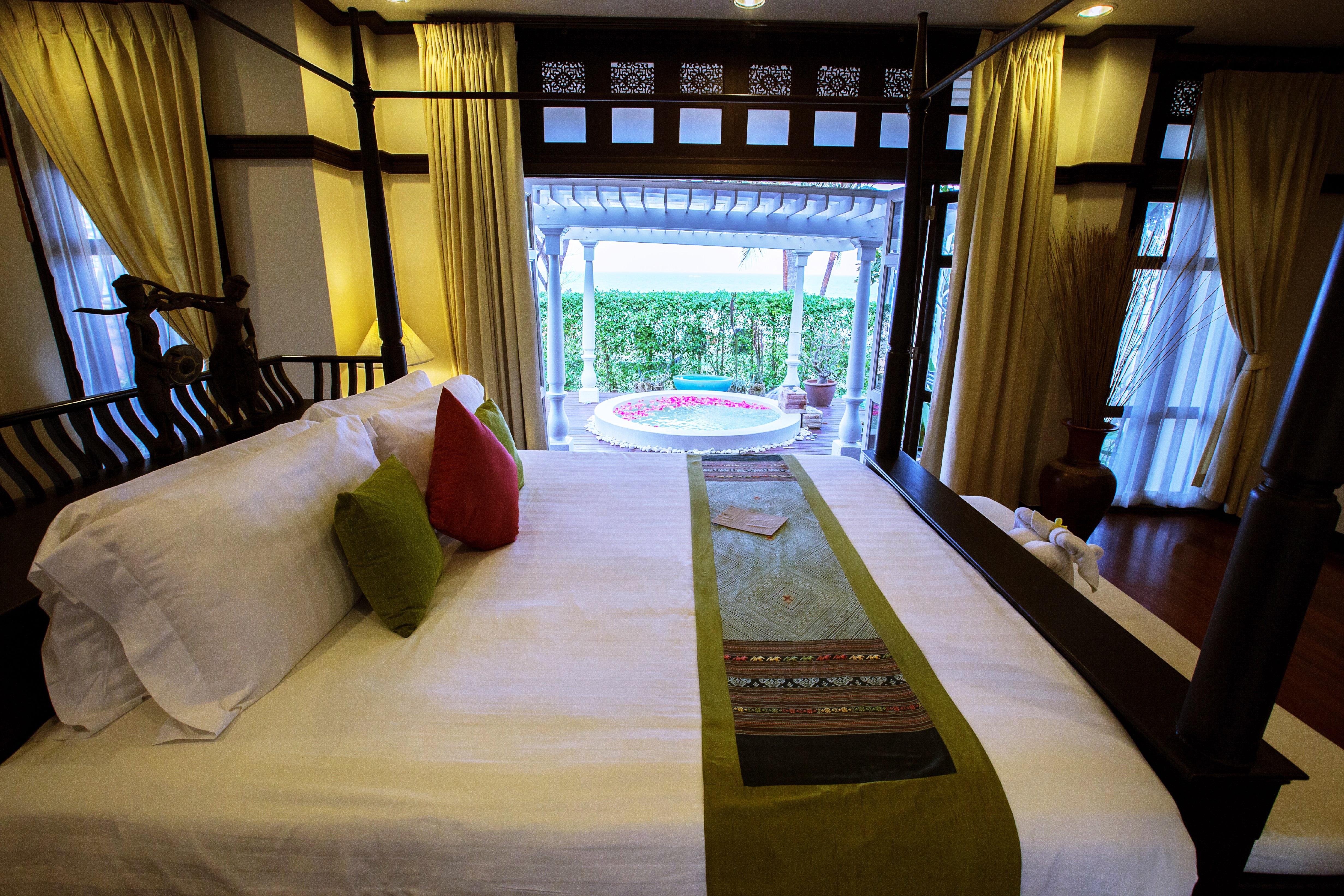 Wora Bura Hua Hin Resort & Spa - Sha Extra Plus Exterior photo